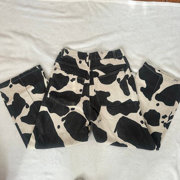 Lisa Says Gah Cow Print Robyn Jeans - Picture 5 of 8